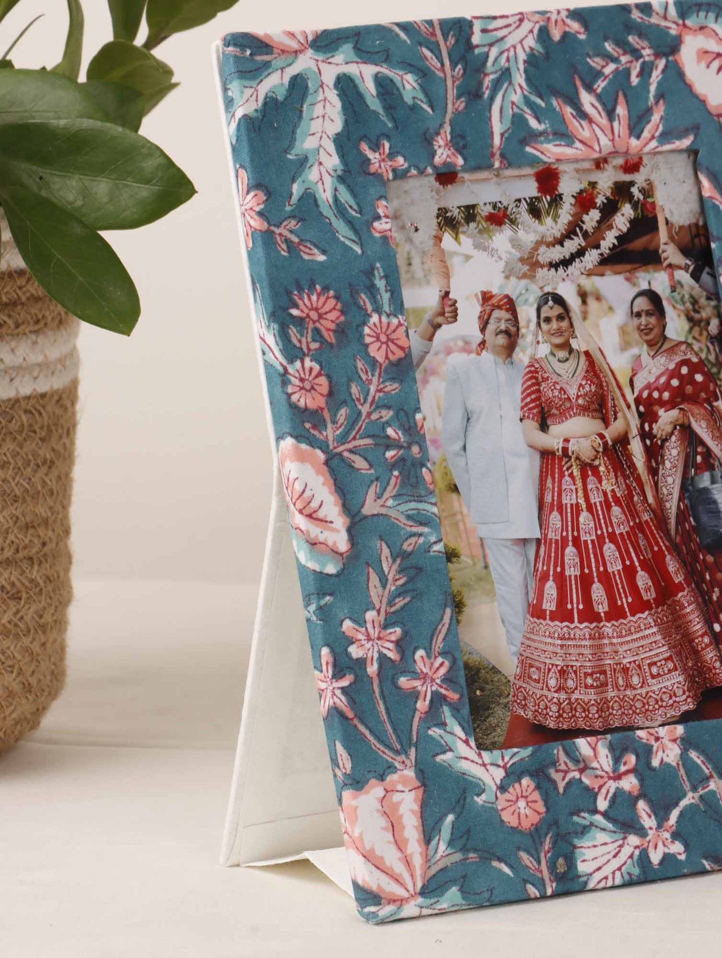 Fabric Photo Frame - 08