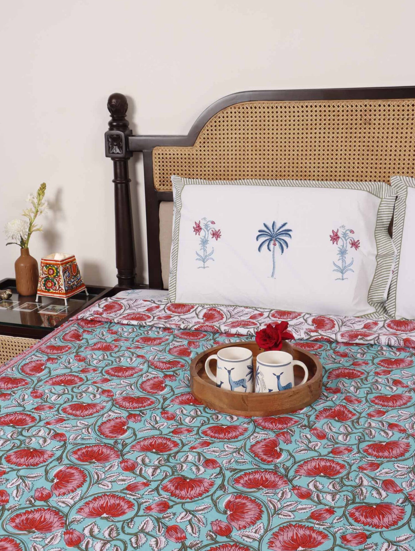 Double Bed Reversible Mul Dohar – Begum Green