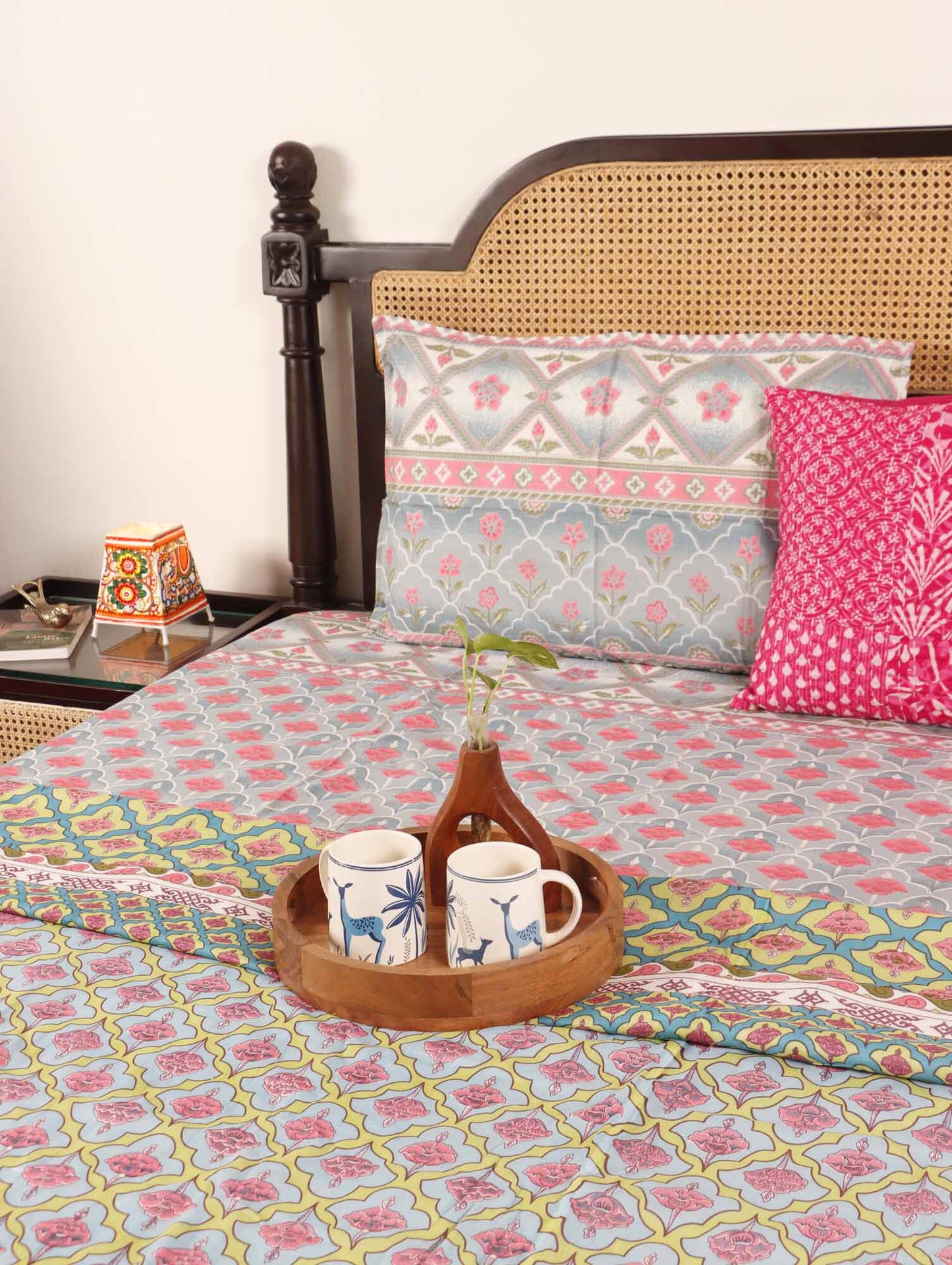 Double Bed Reversible Mul Dohar – Kamal