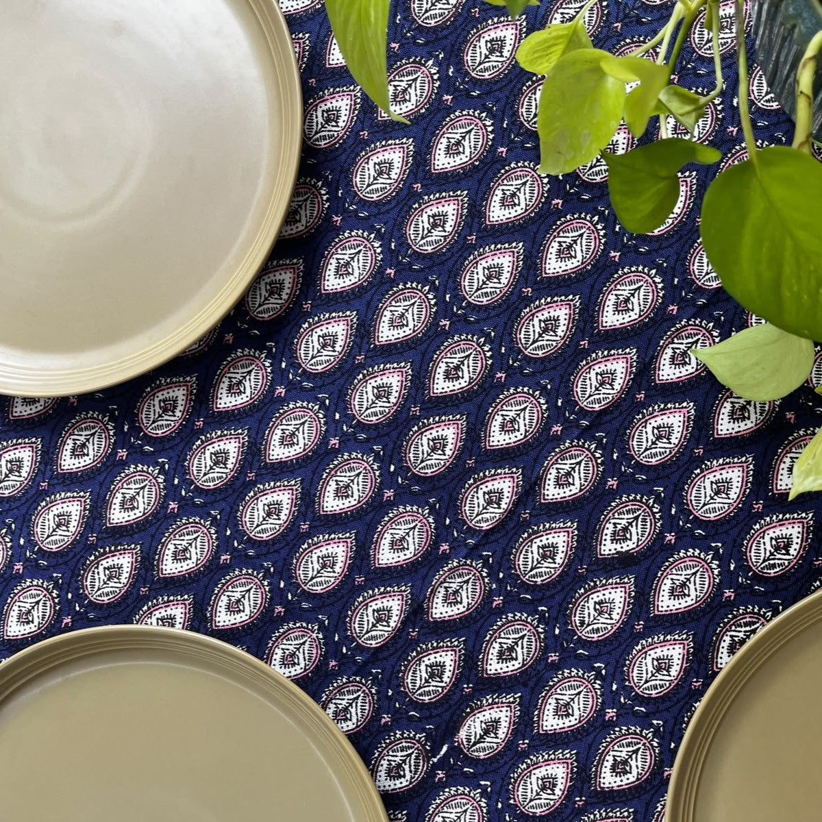 Parijaat - Six seater Dining Table Cover