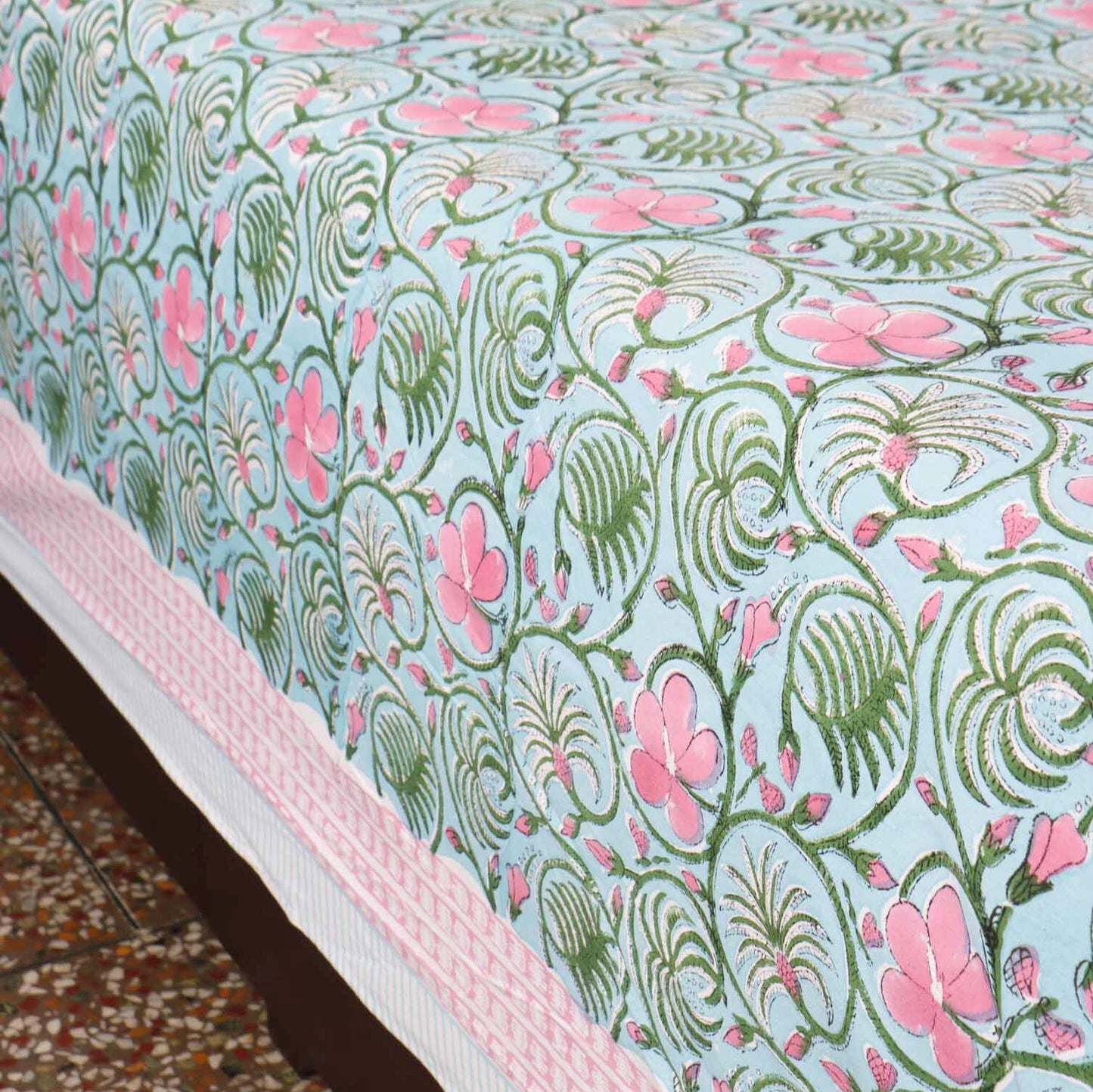 Seher - Hand block Bedsheet (108x108 Inches)