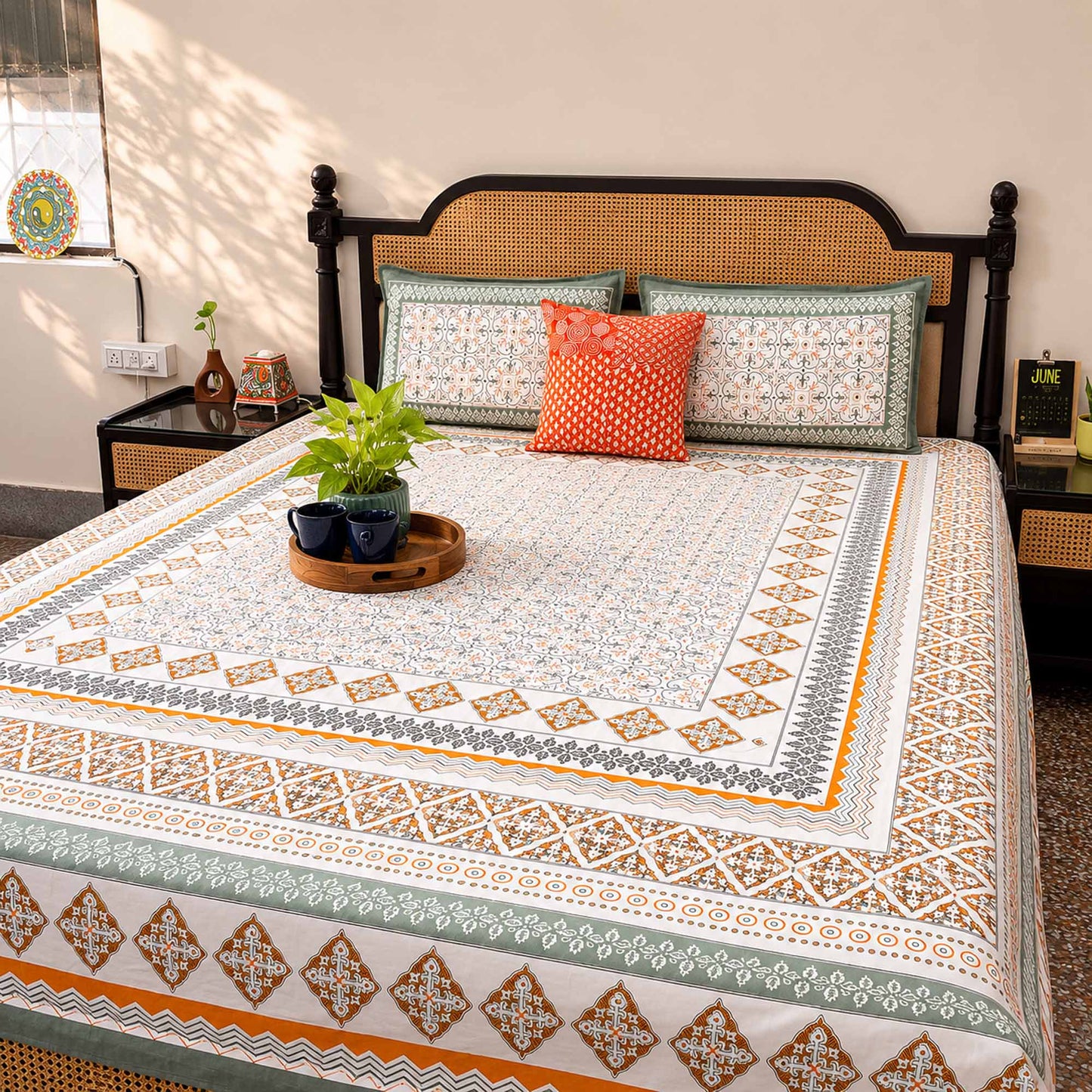 Meghal - Green – Flat I Fitted Bedsheet (108x108 Inches)