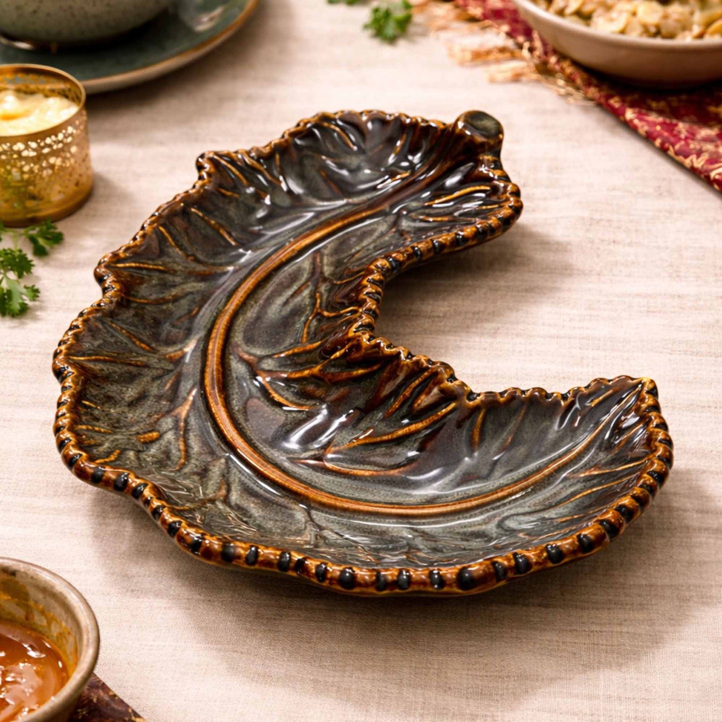 Twisted Leaf Platter