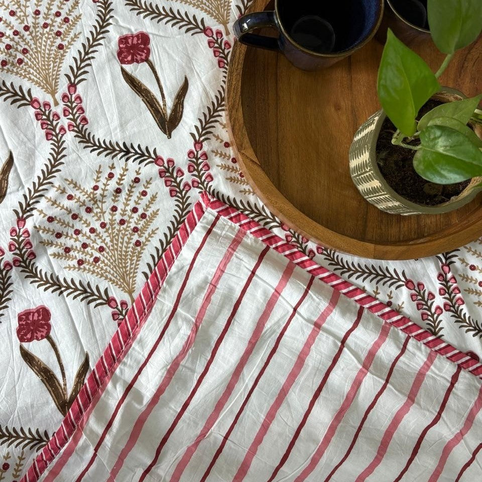 Pair of Single Bed Reversible Mul Dohar - Kyaari Red