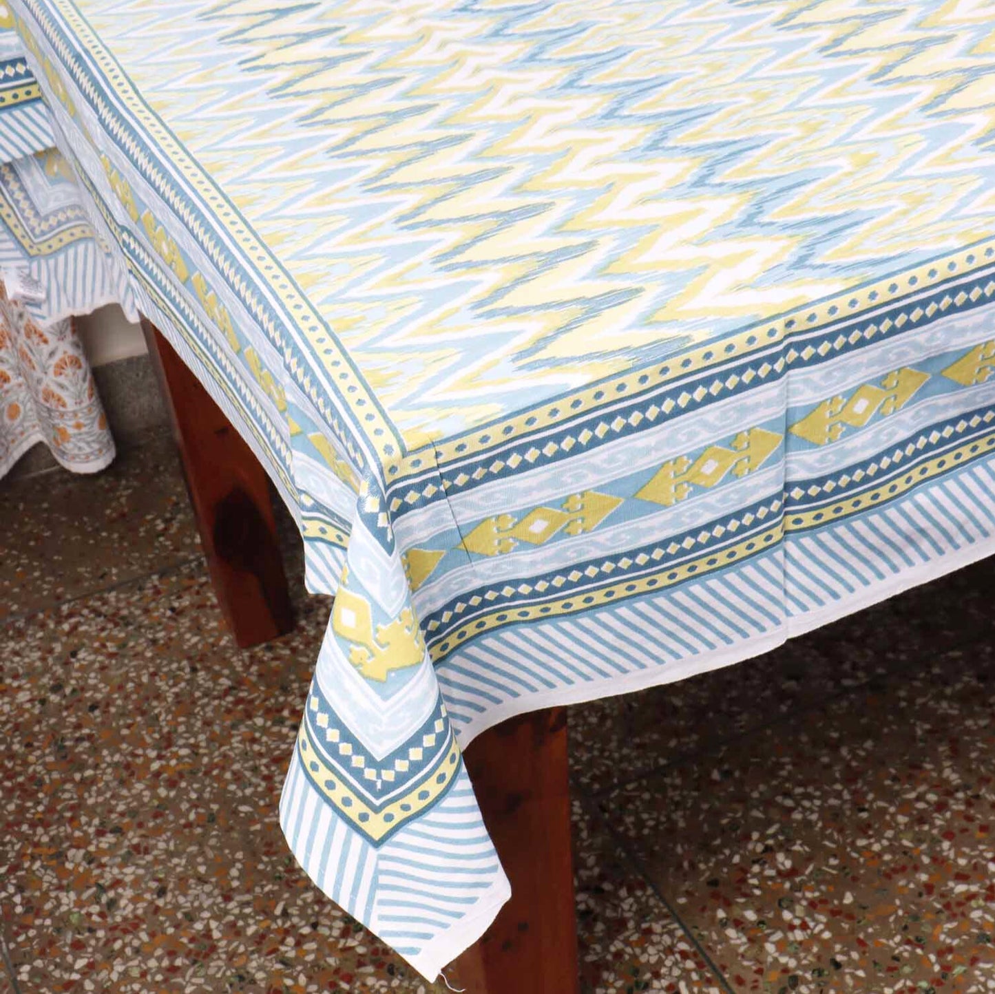 Niyati Green - Six seater Dining Table Cover