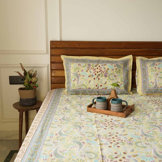 Prakash - Flat I Fitted Bedsheet (90x108 Inches)