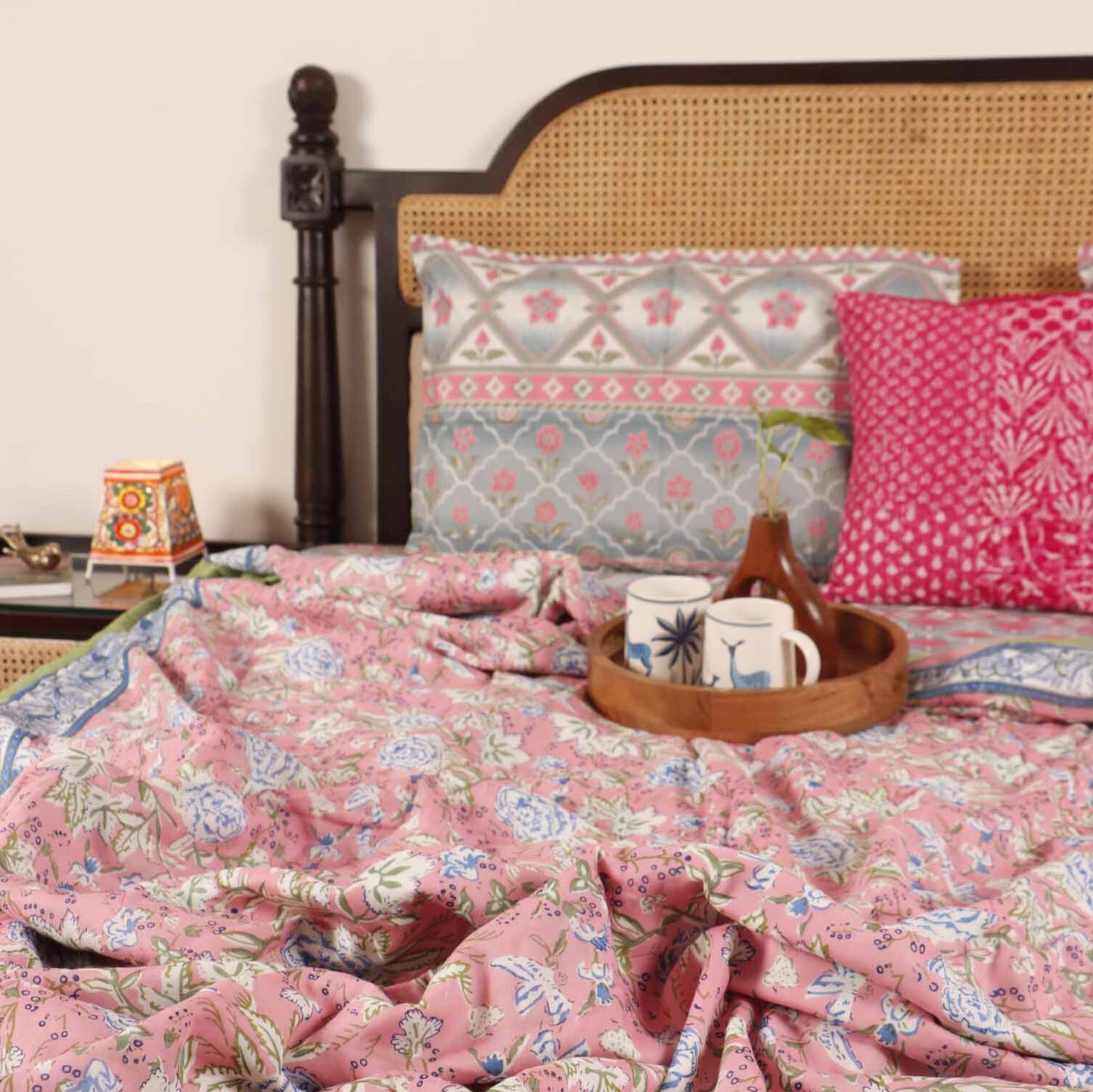 Double Bed Reversible Mul Dohar – Strawberry Menthol