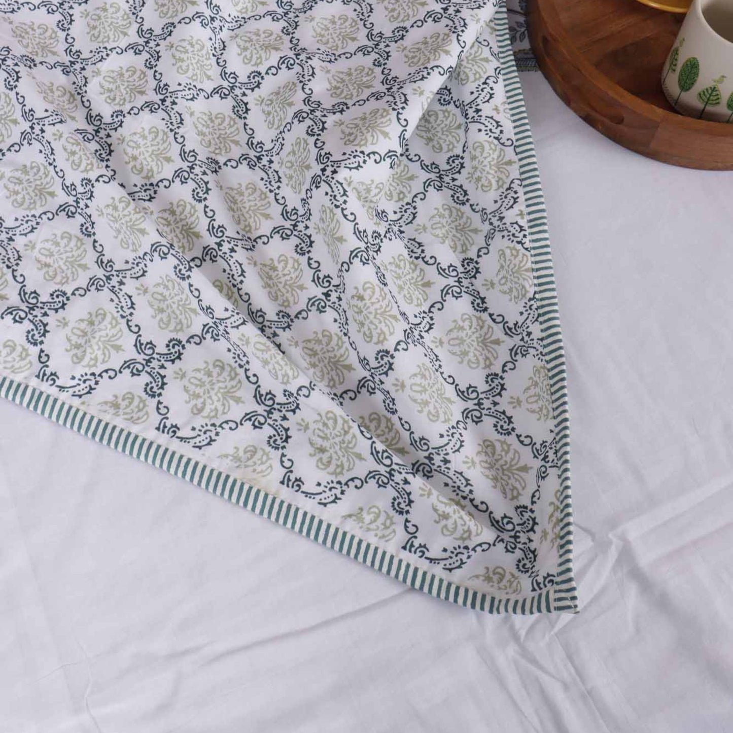 Double Bed Reversible Mul Dohar – Rukmini