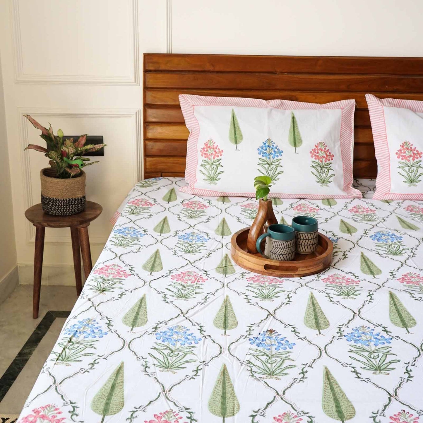 Mughal Garden - Handblock Bedsheet (90x108 Inches)