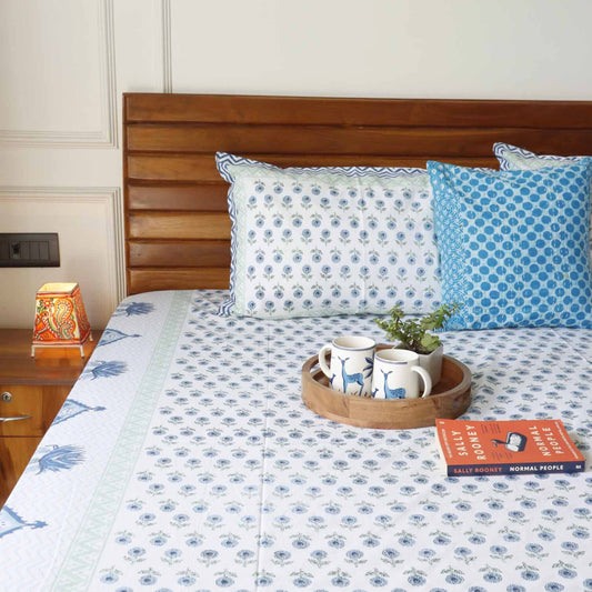 Neele Pushpa Flat I Fitted Bedsheet (108x108 Inches)