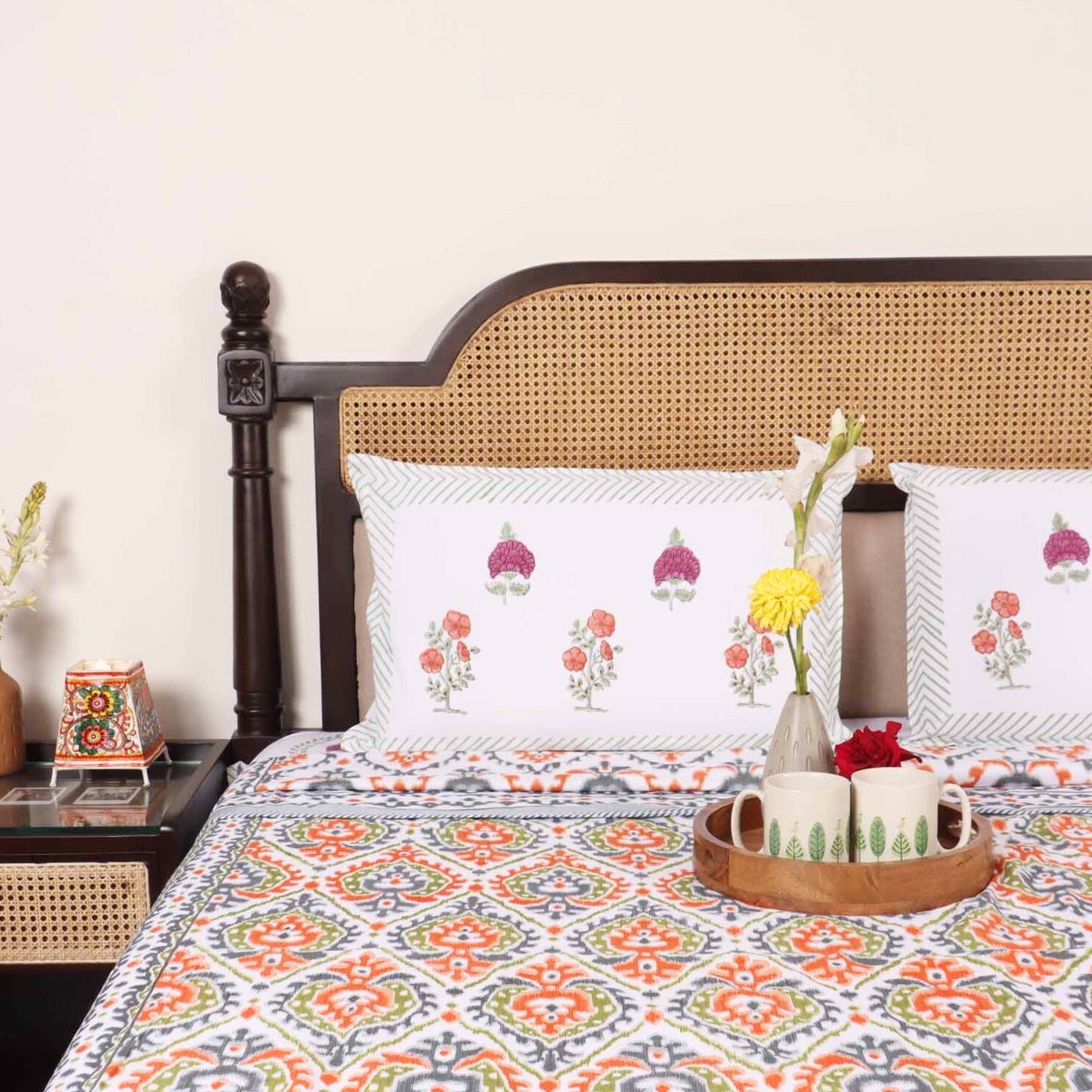 Double Bed Reversible Mul Dohar – Ikkat Orange