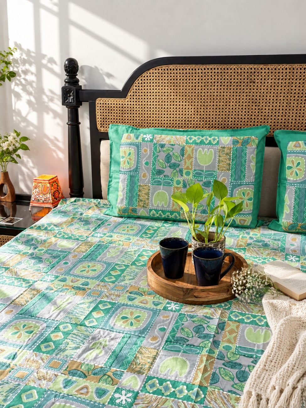 Abstract Green - Flat I Fitted Bedsheet (90x108 Inches)