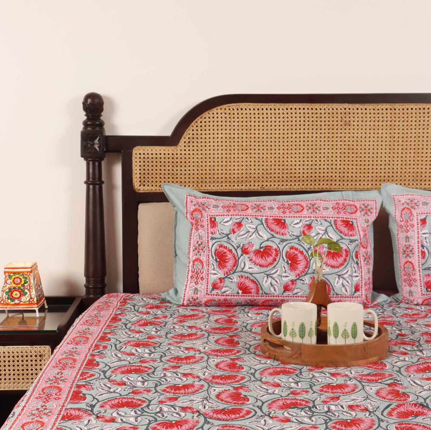 Begum Grey - Flat I Fitted Bedsheet (90x108 Inches)