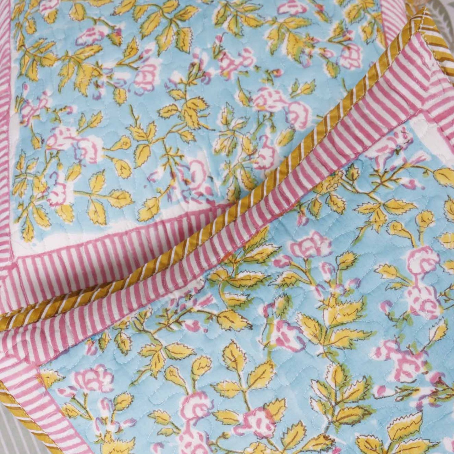 Sadabahaar - Quilted Handblock Cushion Cover