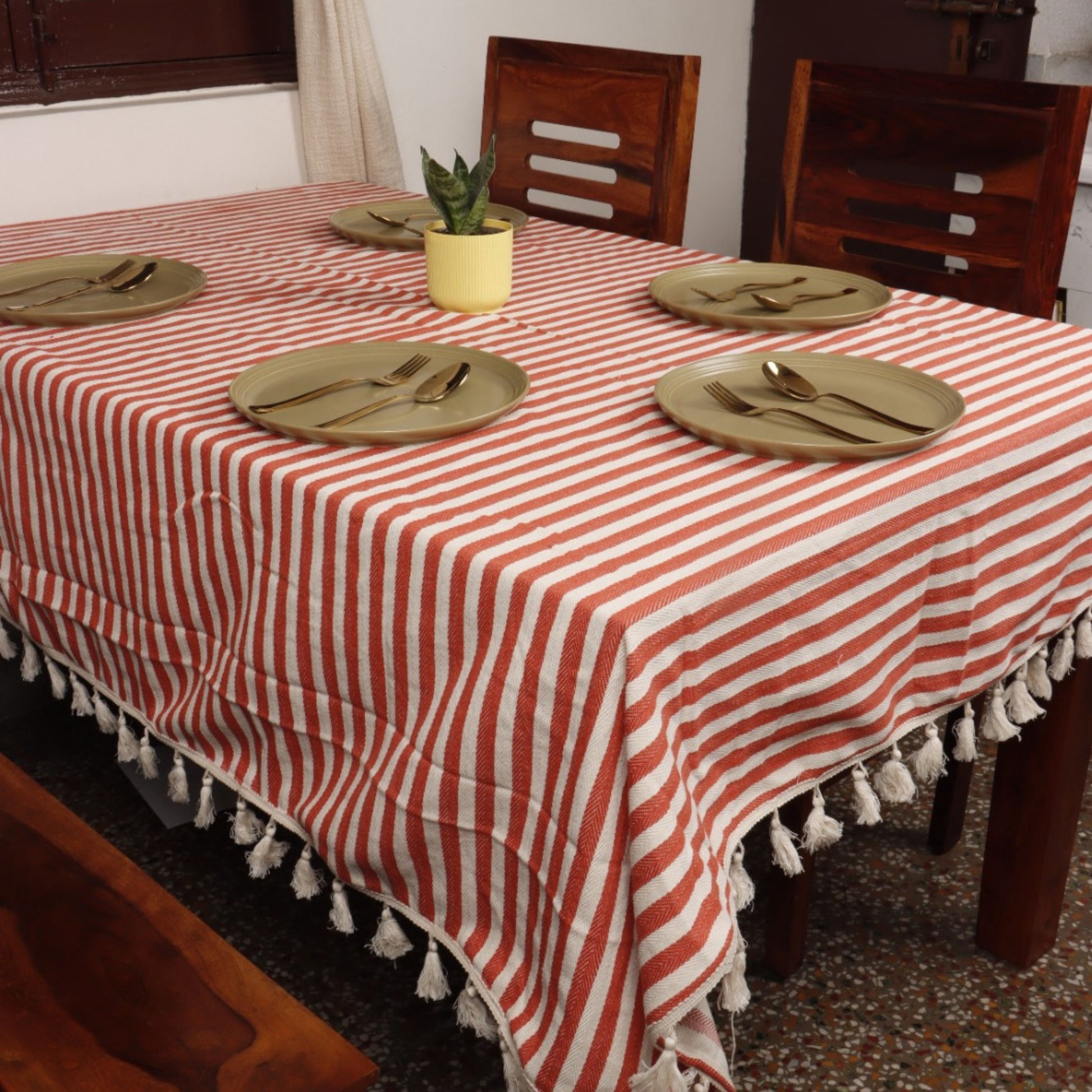 Buy  cotton linen tablecloth
