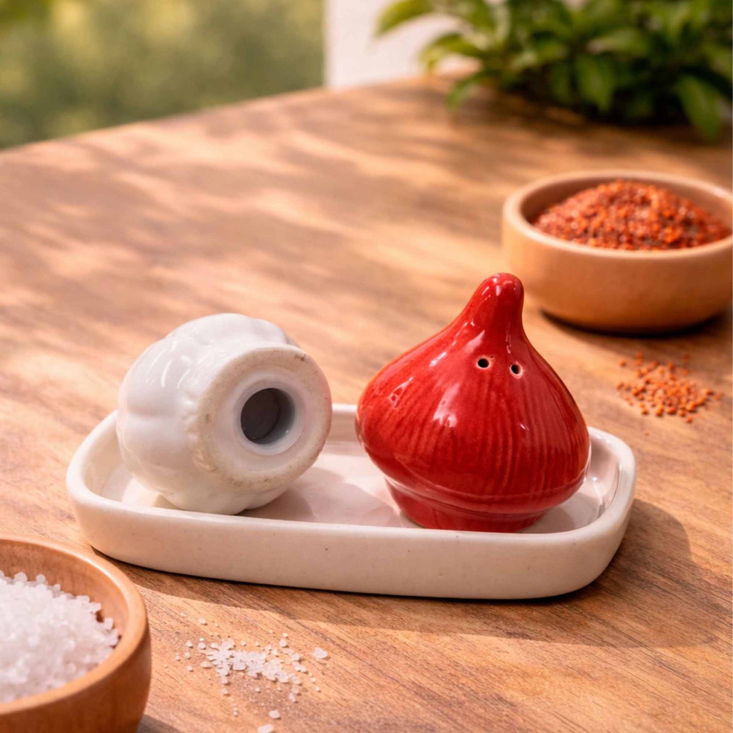 Onion Garlic - Salt & Pepper Shakers