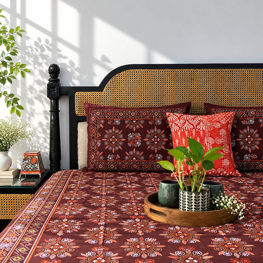 Kalamkari Mandala - Flat I Fitted Bedsheet (90x108 Inches)