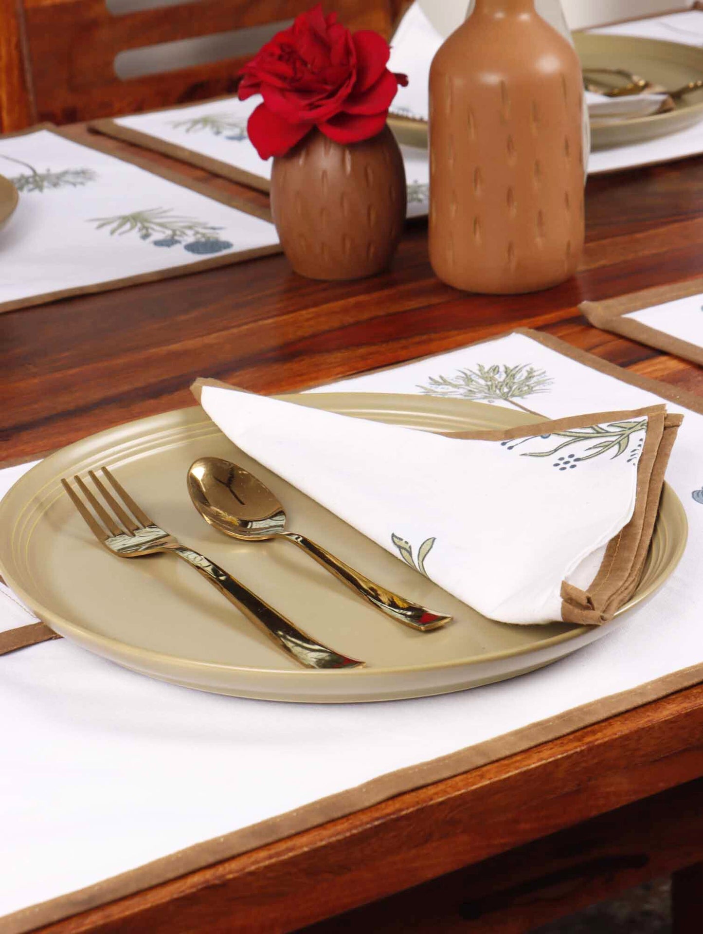 Bel Brown - Table Runner, Table Mats and Napkins