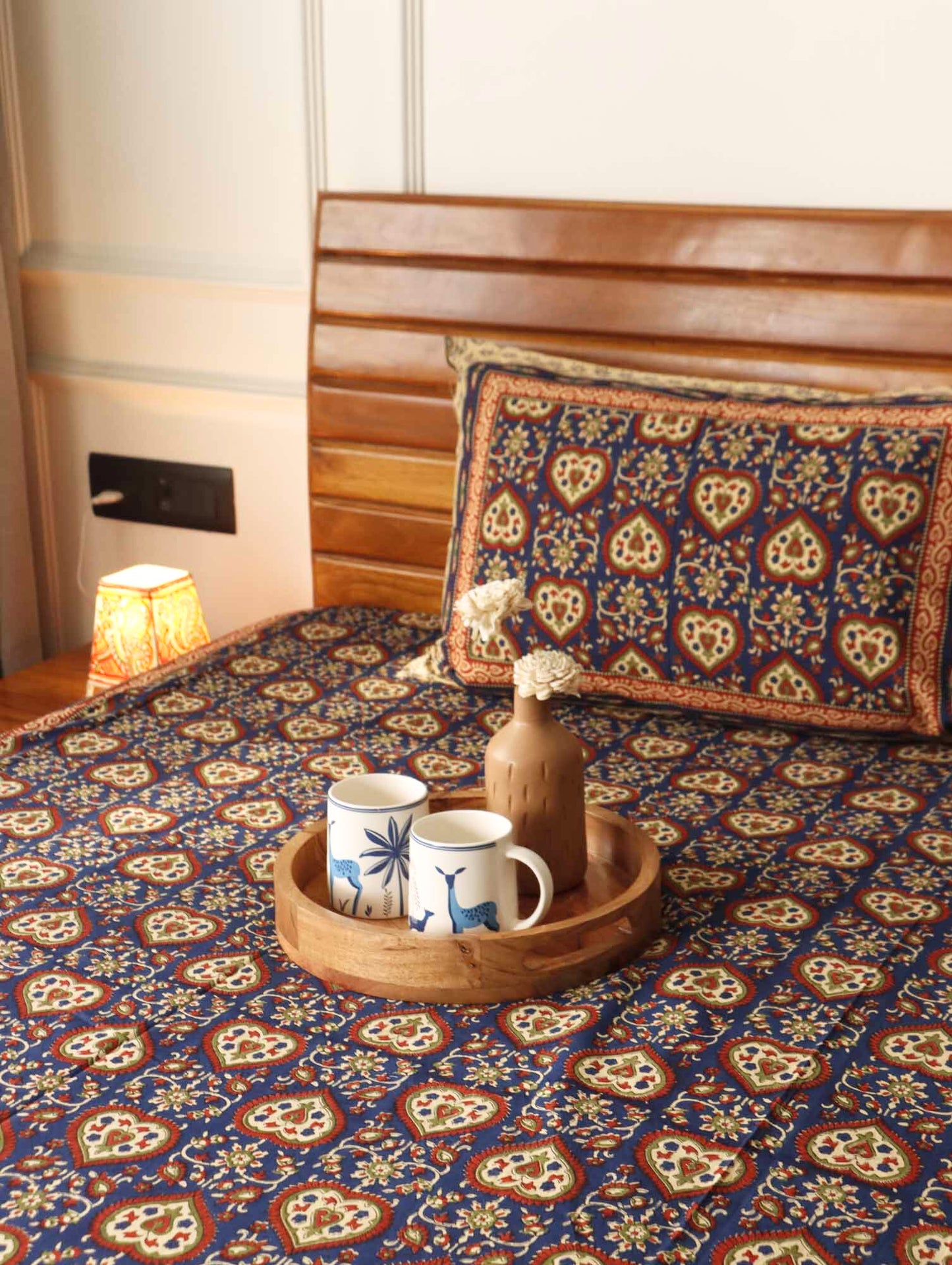 Kalamkari Dilkash Blue  - Flat I Fitted Bedsheet (108x108 Inches)