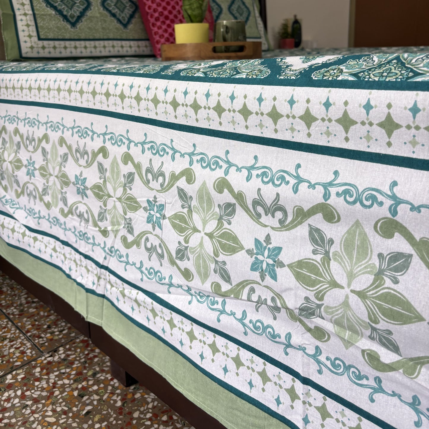 Sagar Green - Flat I Fitted Bedsheet (108x108 Inches)