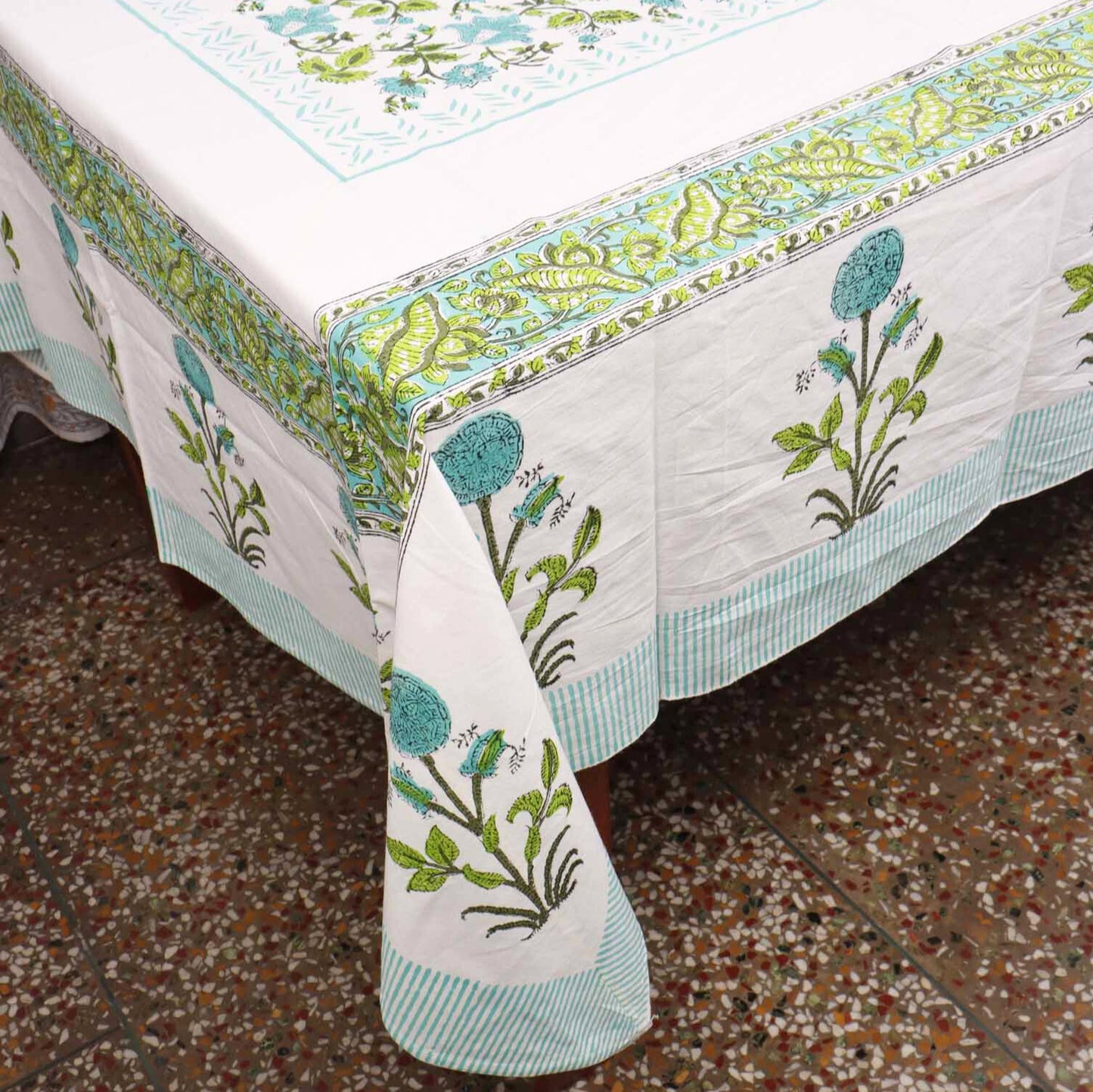 Jashn-E-Bahaara Phool - Hand Block Six Seater Dining Table Cover With Napkins