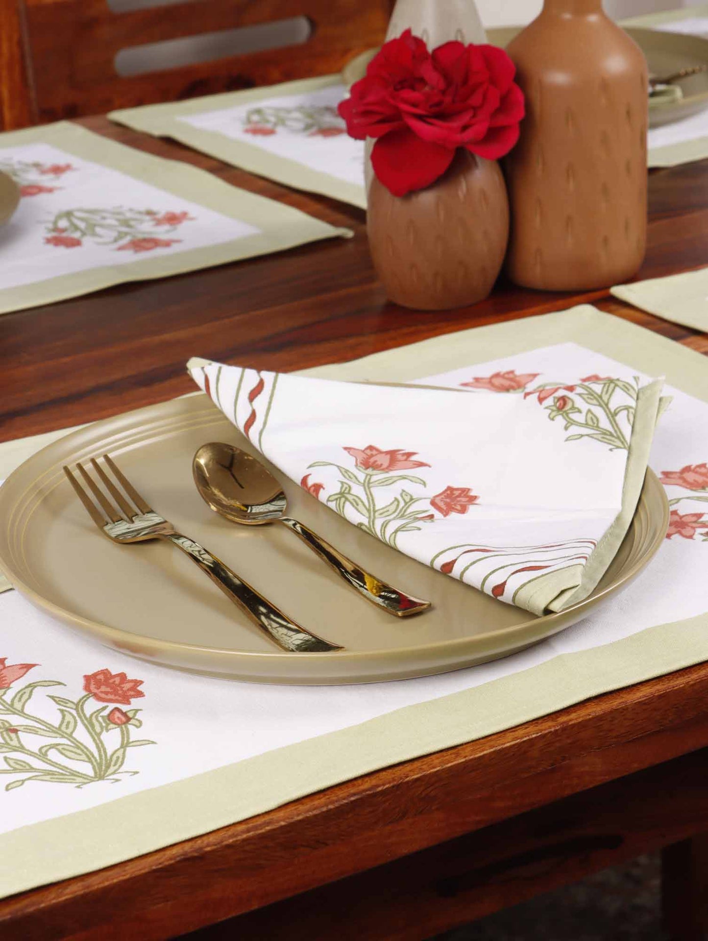 Shalimar Green - Table Runner, Table Mats and Napkins
