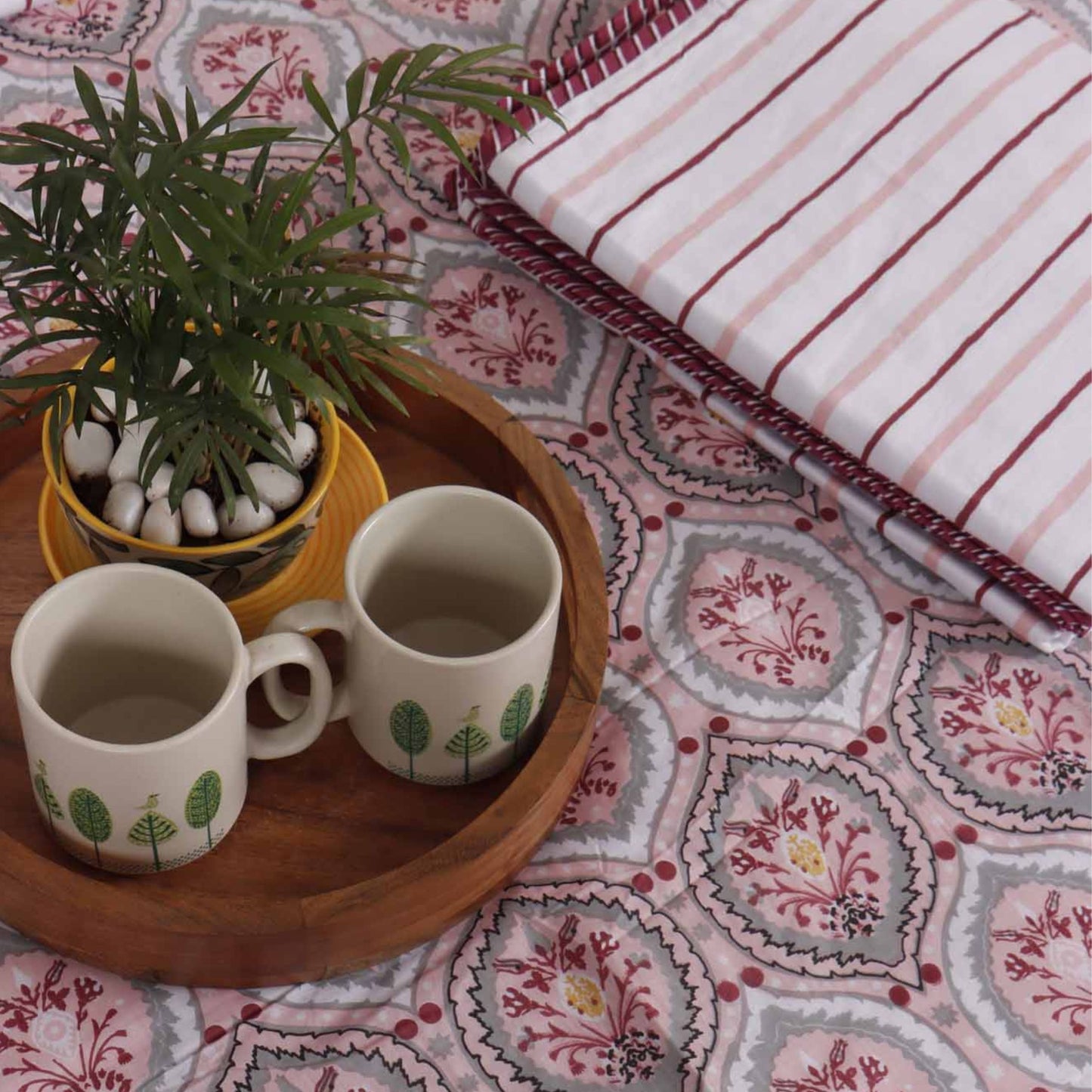 Pair of Single Bed Reversible Mul Dohar – Ruhaani Red