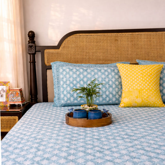 Meera Blue – Flat I Fitted Bedsheet (108x108 Inches)