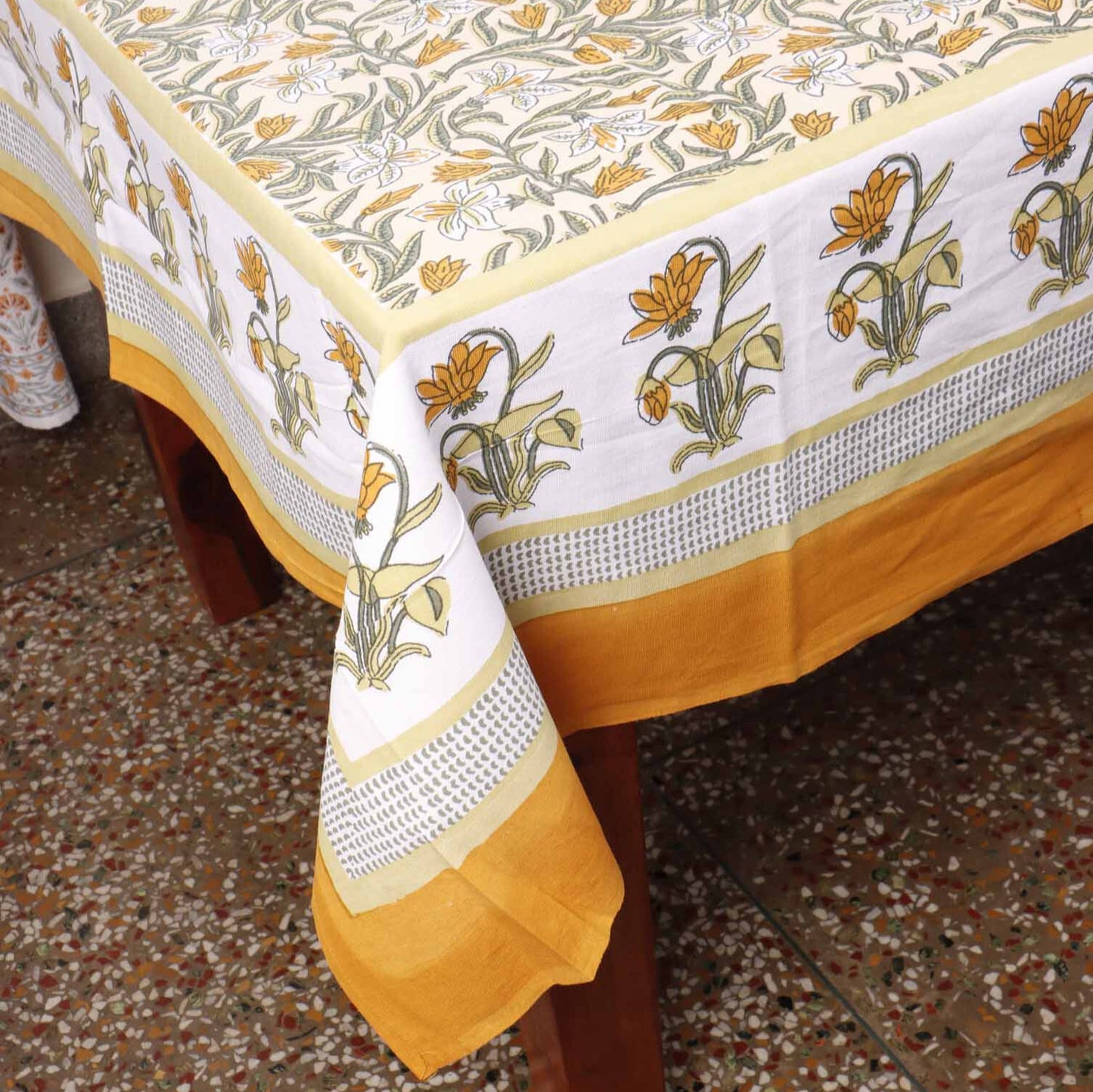 Madhubala - Six seater Dining Table Cover