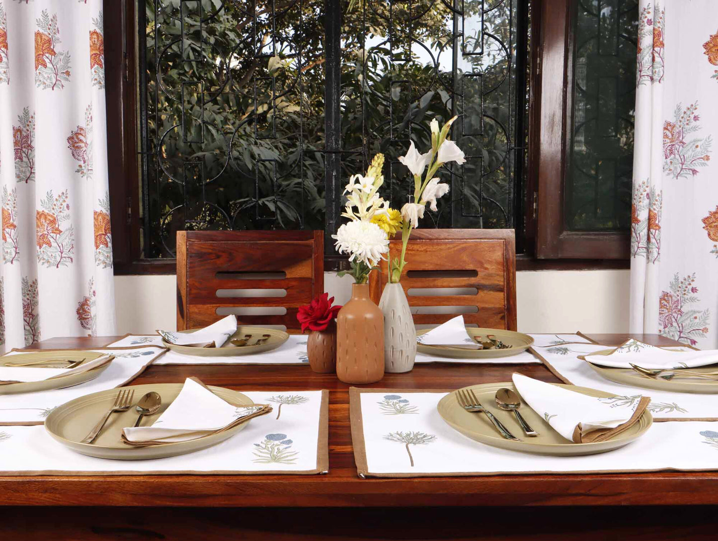 Bel Brown - Table Runner, Table Mats and Napkins