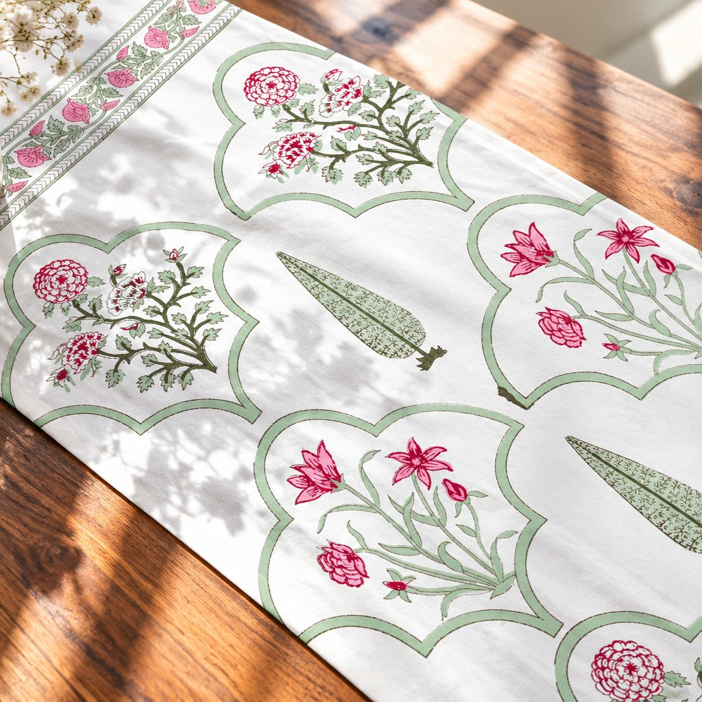 Roshanara - Table Runner