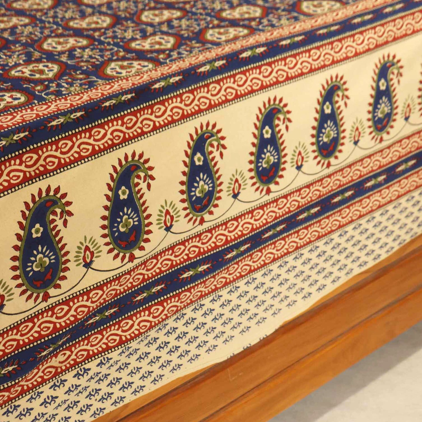 Kalamkari Dilkash Blue  - Flat I Fitted Bedsheet (108x108 Inches)