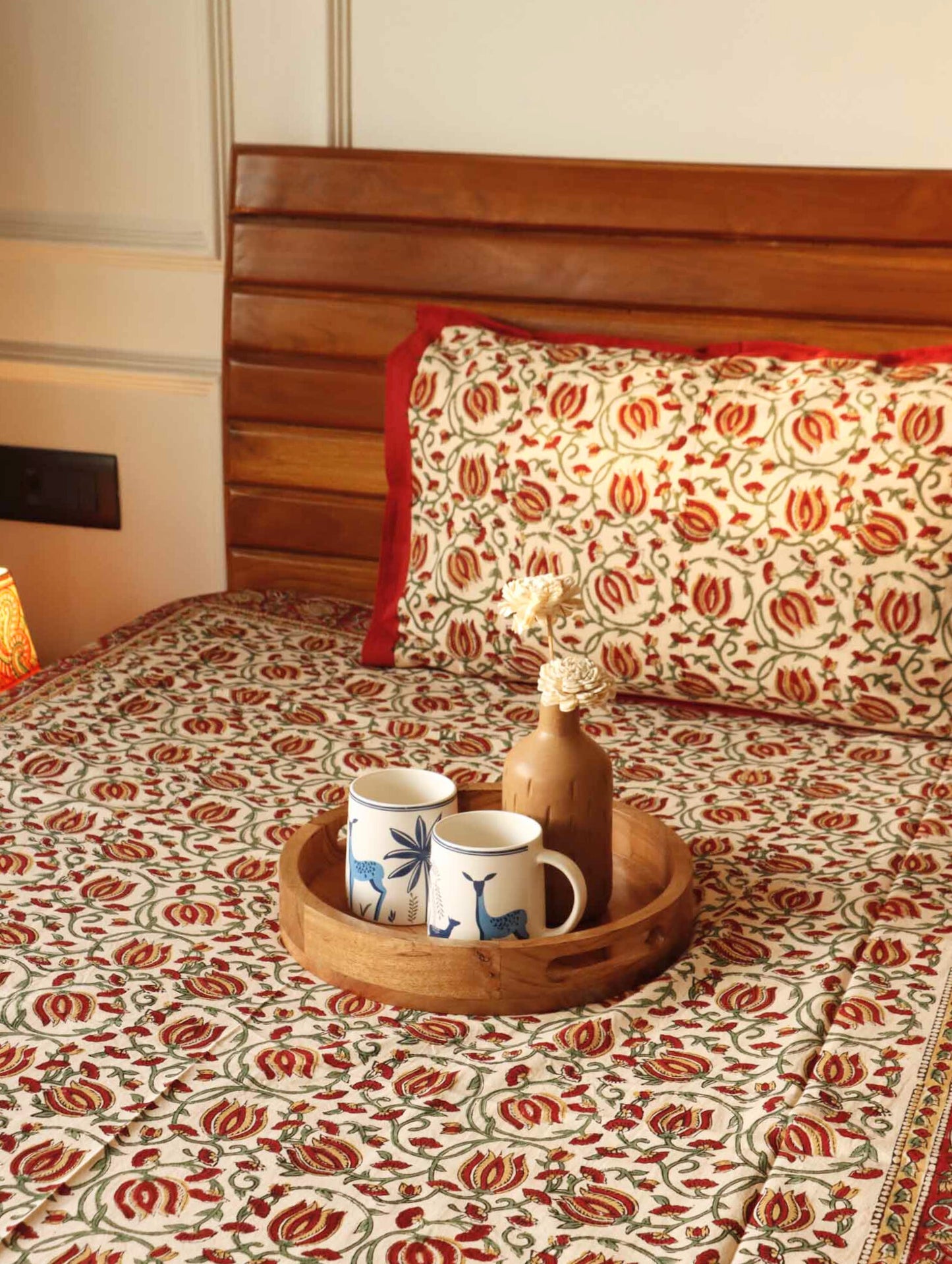 Kalamkari Jaal - Hand Block Single Bed Bedsheet (60x90 Inches)