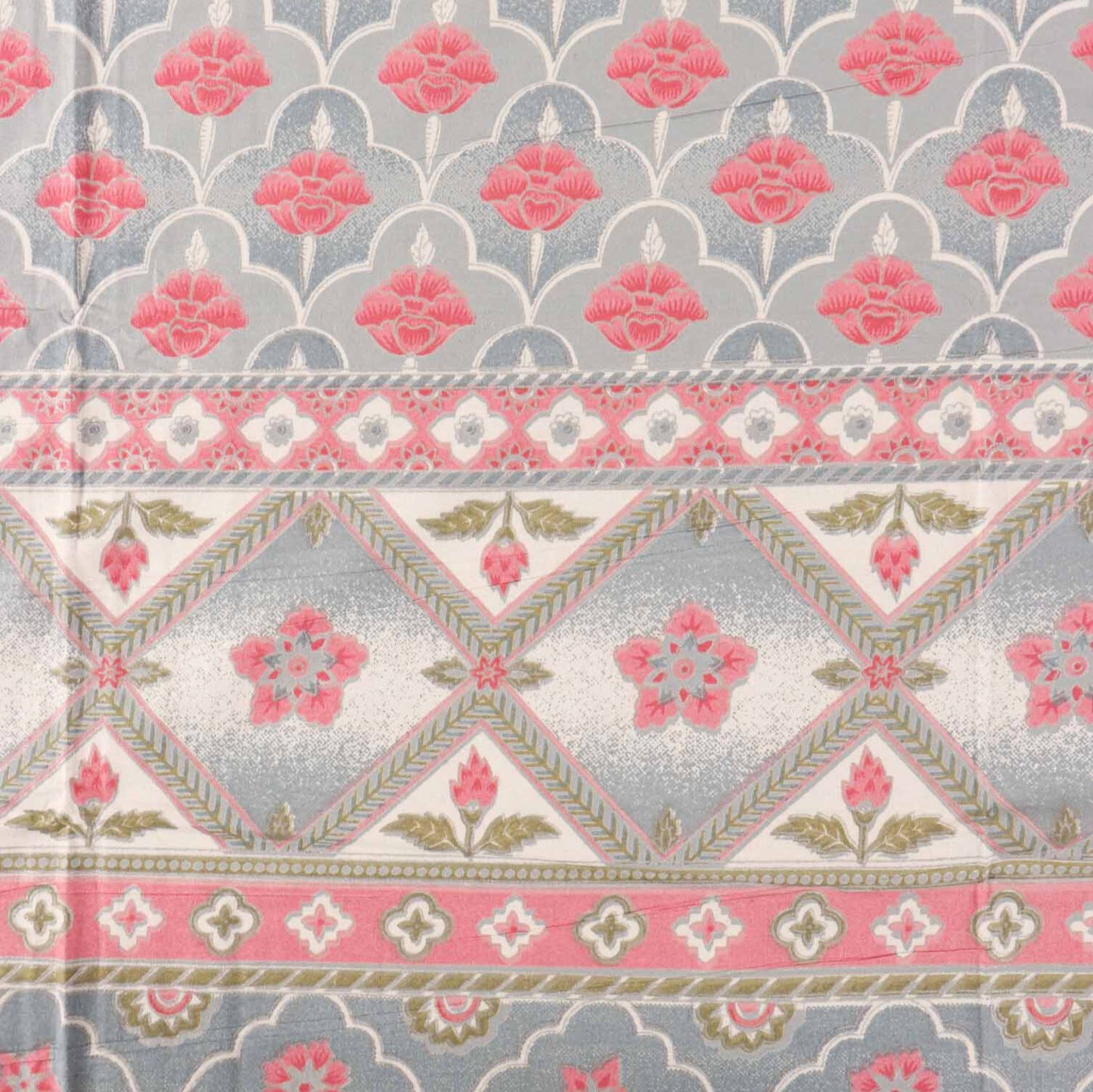 Suhani - Flat I Fitted Bedsheet (108x108 Inches)