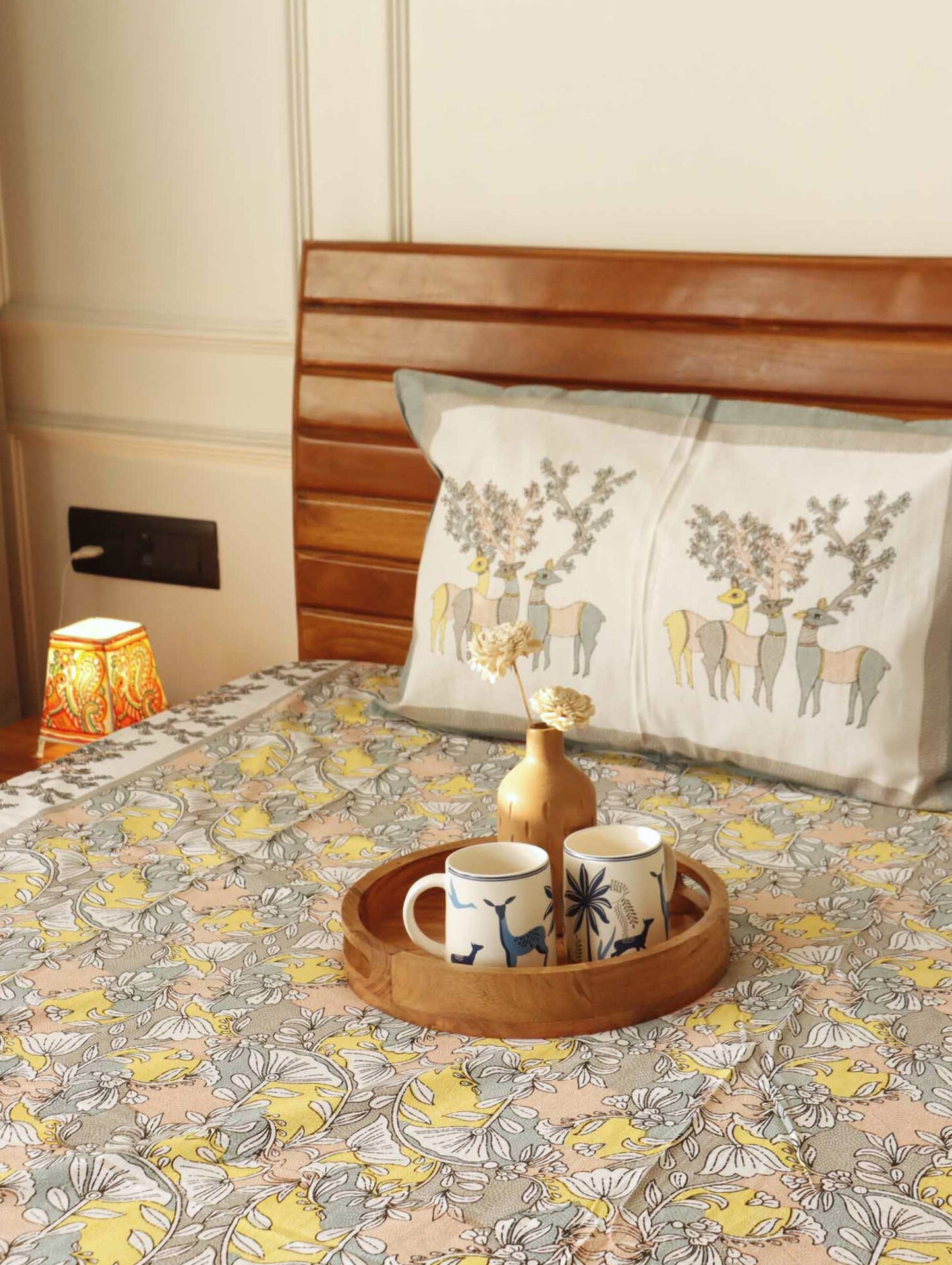 Hiran - Flat I Fitted Bedsheet (100x108 Inches)