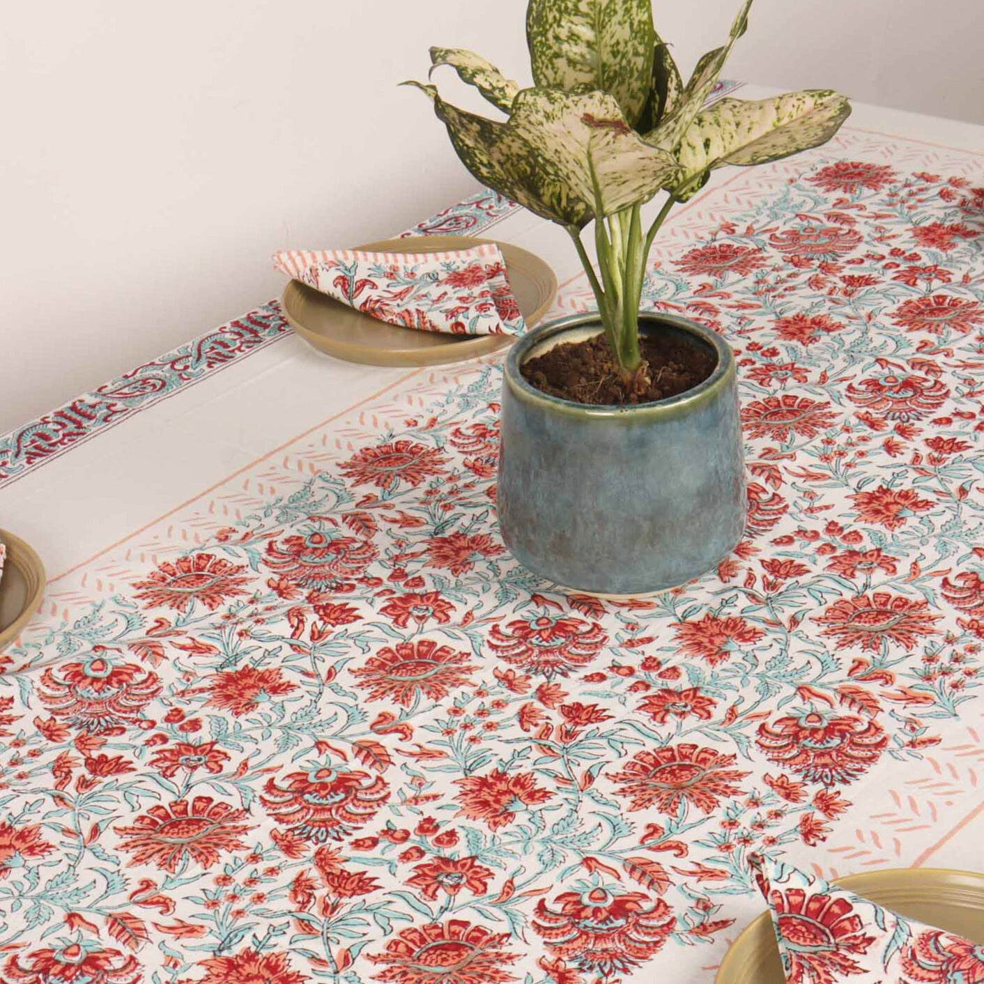 Kumudini  Hand Block Six seater Dining Table Cover With Napkin