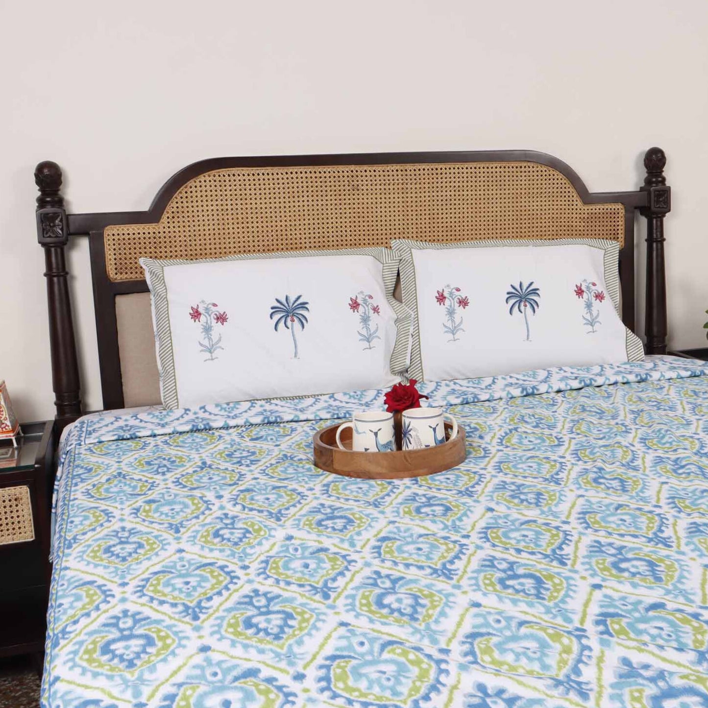 Double Bed Reversible Mul Dohar – Ikkat Blue