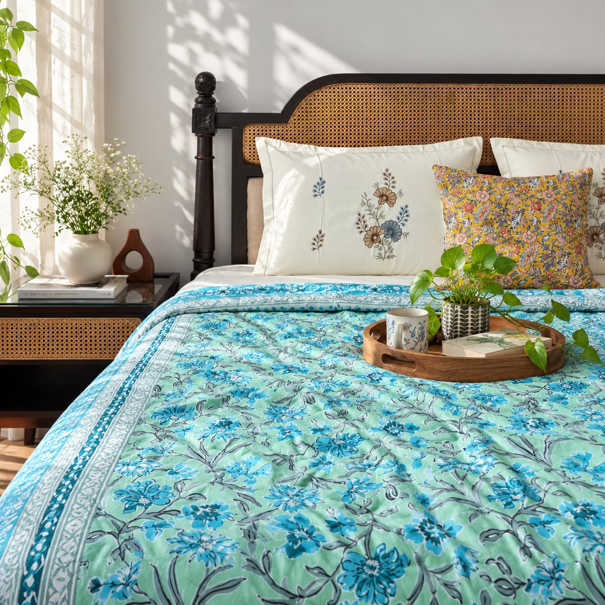 Piku Blue - Single Bed Quilt