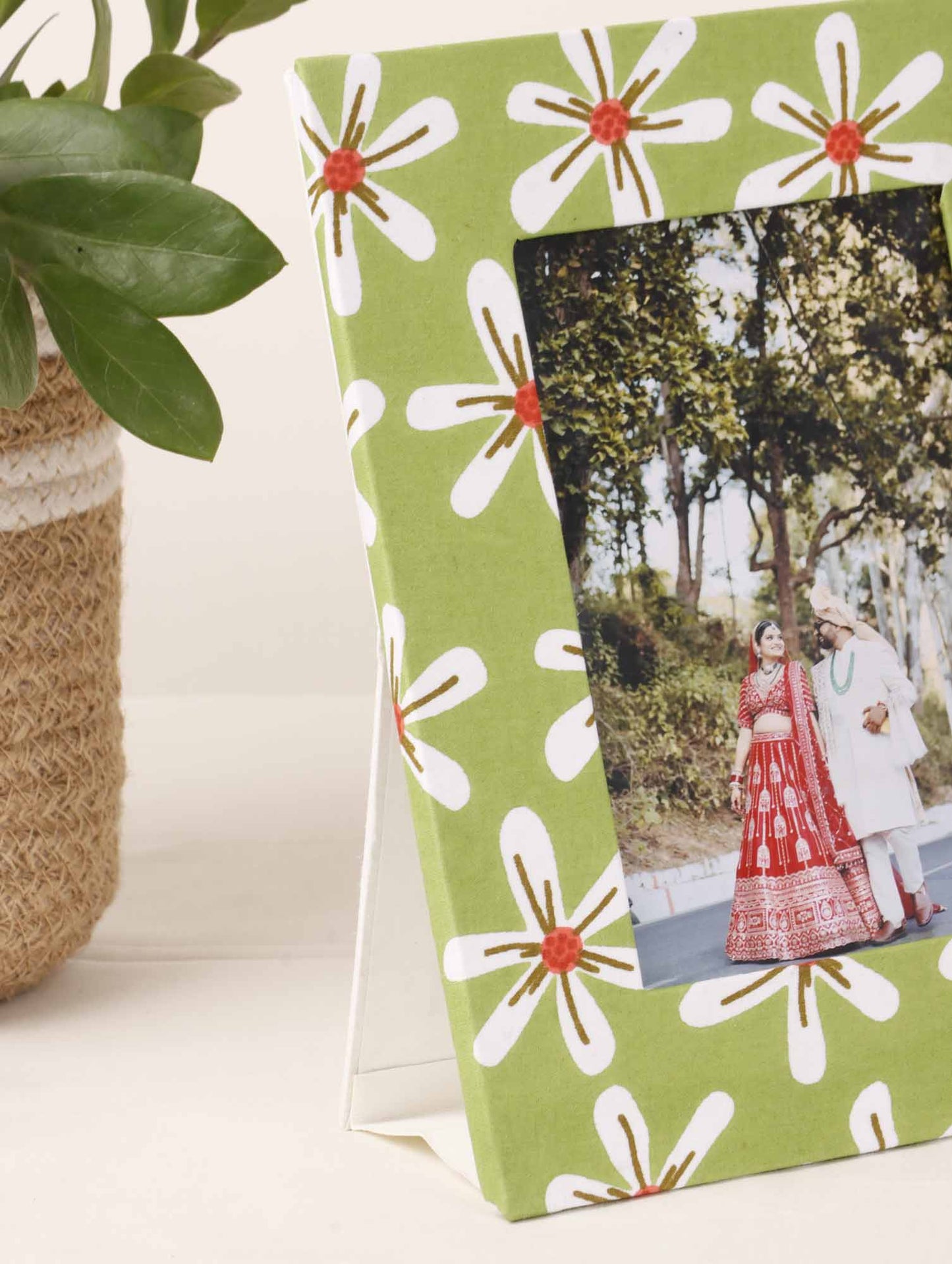 Fabric Photo Frame - 04
