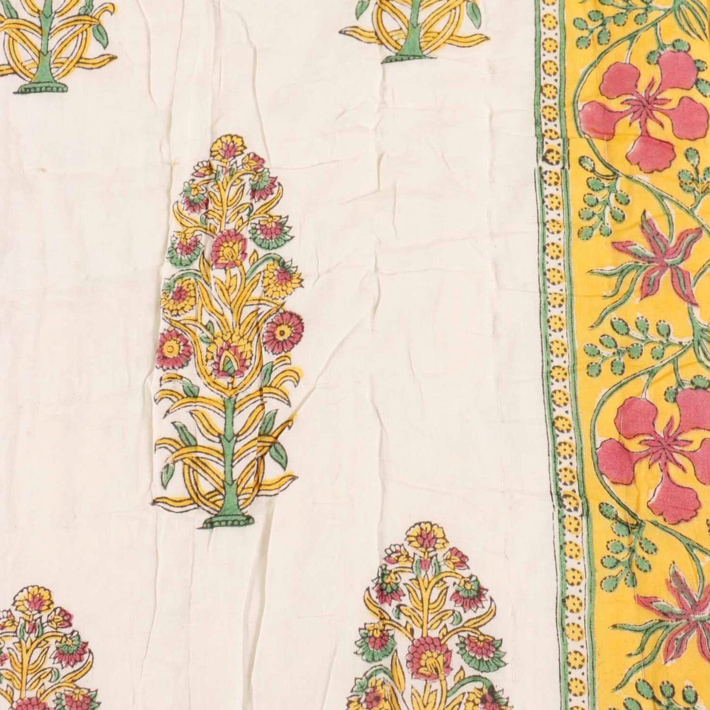 Chinaar - Hand Block Print Single Bed Quilt