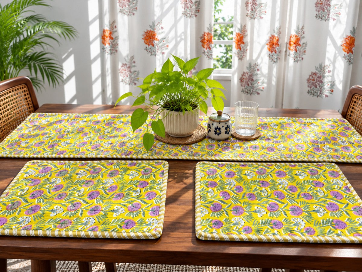Daffodil - Quilted Table Runner and 6 Mats