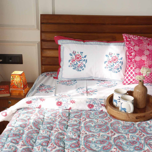 Pink Paisley  - Single Bed/ Double Bed Razai/ Comforter
