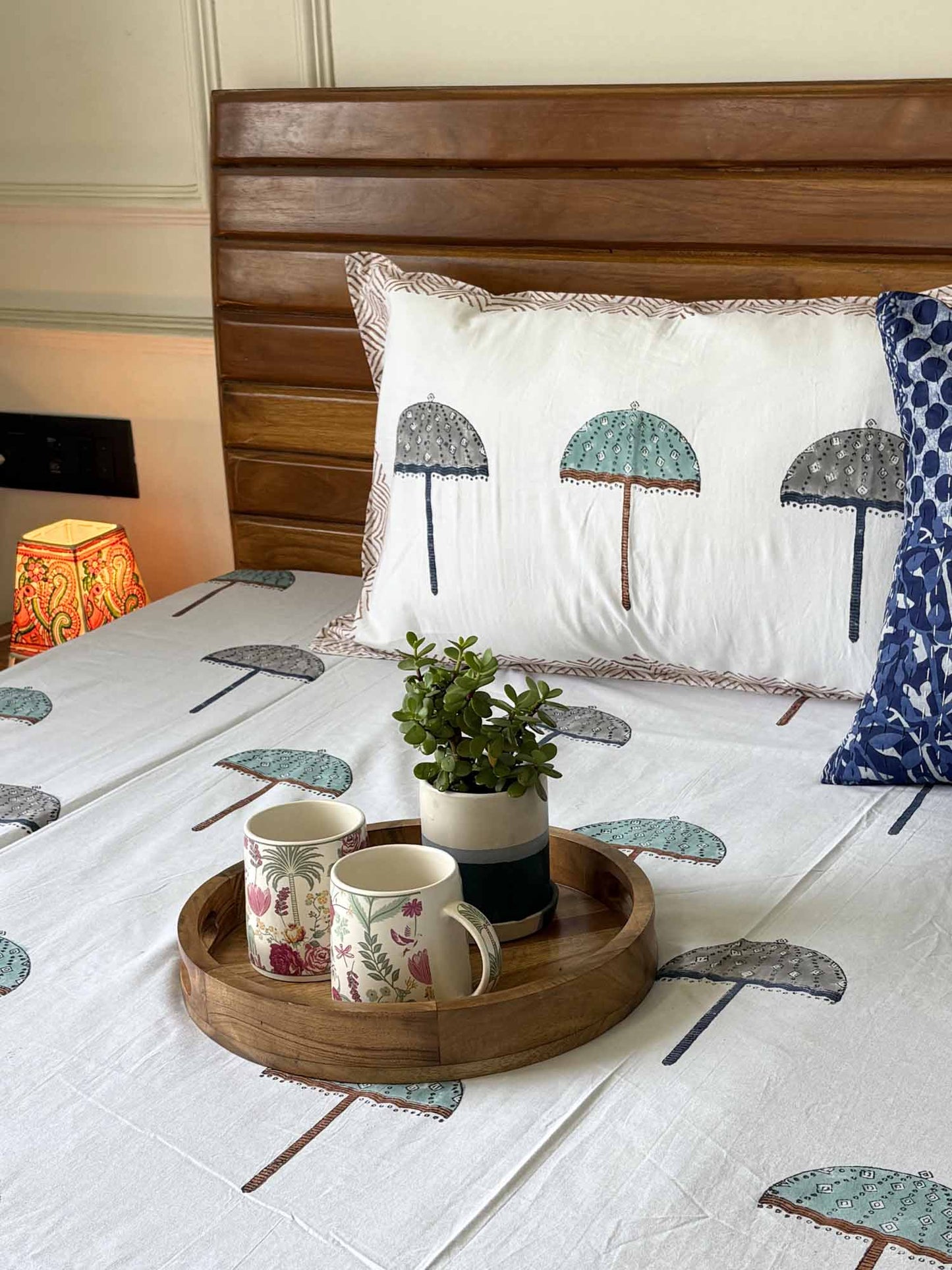 Chhatri – Hand Block Print Bedsheet (90x108 Inches)