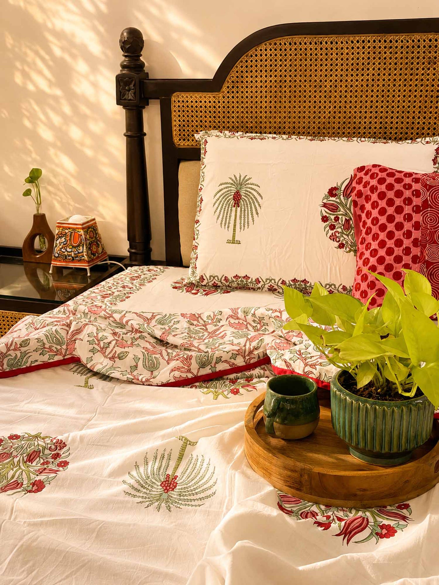 Double Bed Reversible Mul Dohar – Ananta Pink