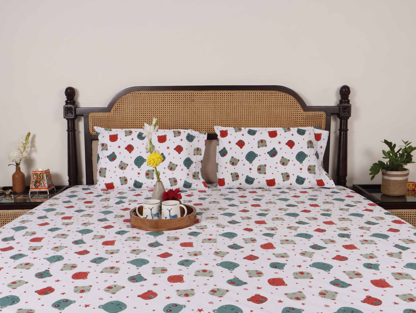 Bear - Bedsheet (90x108 Inches)