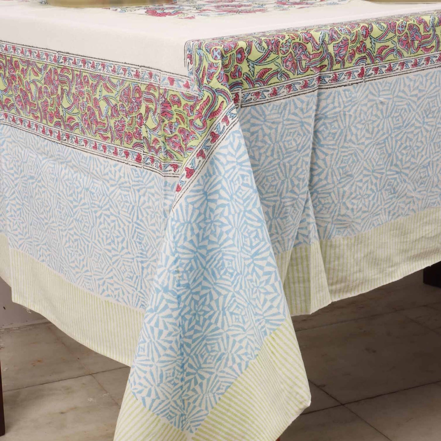Vamika Hand Block Six seater Dining Table Cover With Napkins