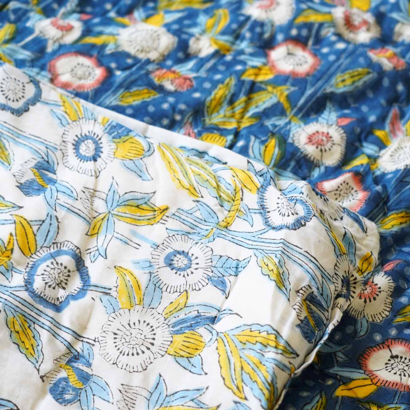 Starry Nights  - Single Bed Razai/ Comforter