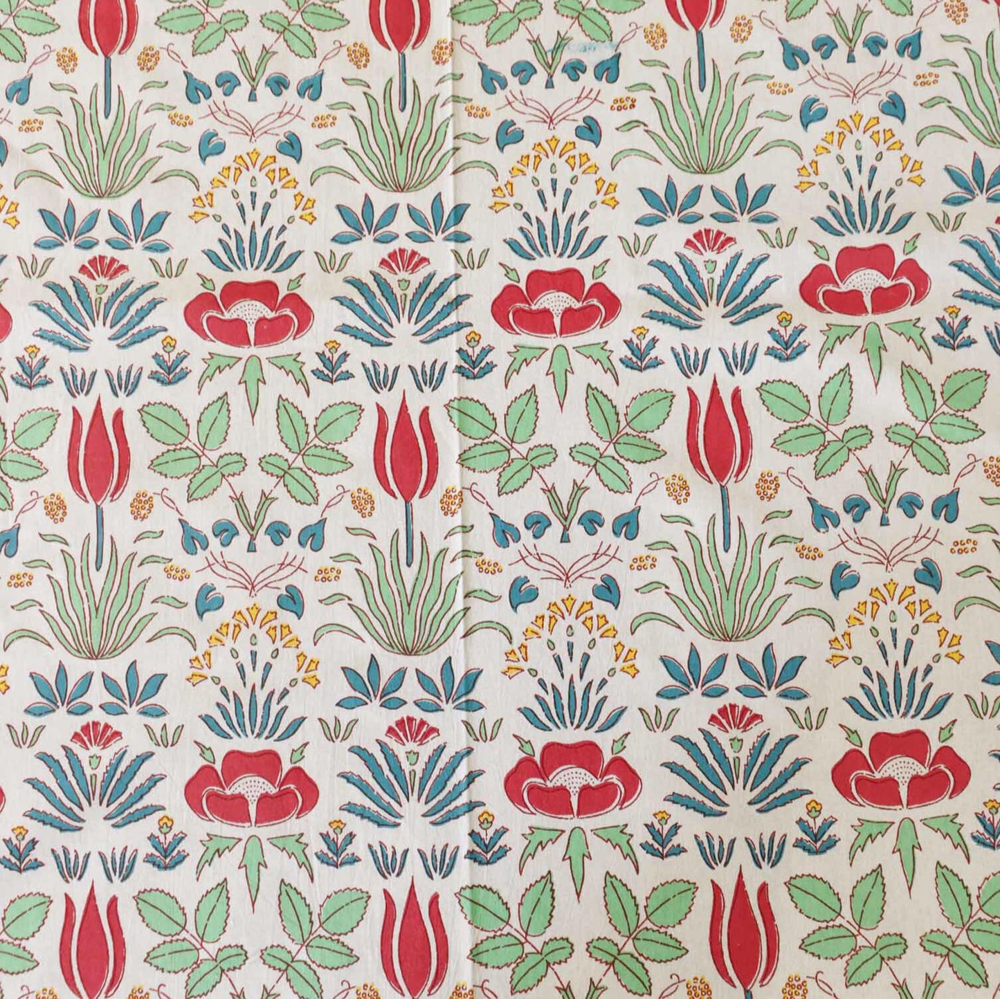 Lotus - Flat I Fitted Bedsheet (100x108 Inches)