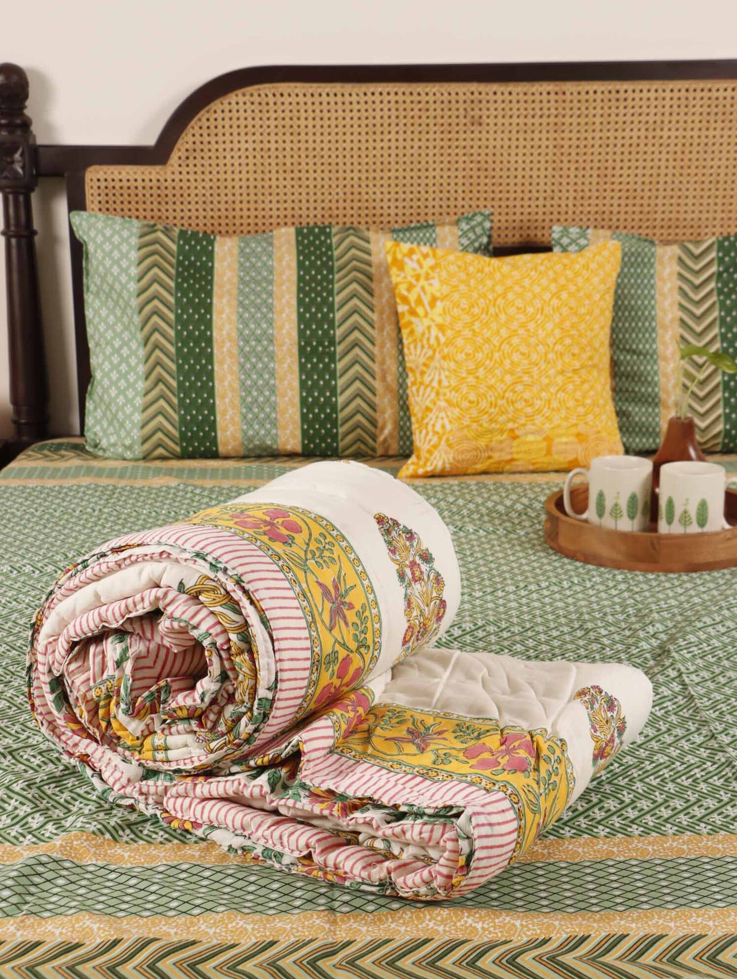 Chinaar - Hand Block Print Single Bed Quilt