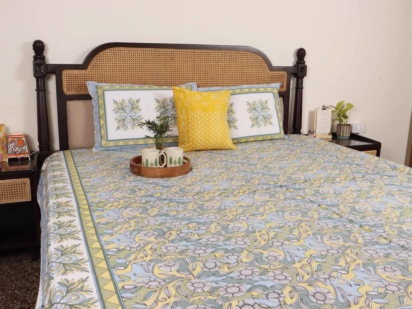 Stippling – Flat I Fitted Bedsheet (90x108 Inches)